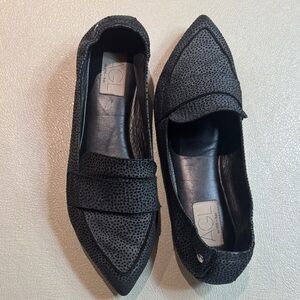 AGL Textured Black Pointed Loafers